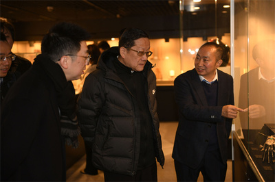 上海市開展工藝美術(shù)品設(shè)計(jì)專業(yè)“雙高計(jì)劃”省級(jí)績效評(píng)價(jià)，助推職業(yè)教育內(nèi)涵式發(fā)展